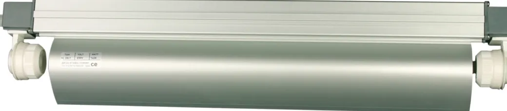 Akvastabil Parabolsæt T8 1x36 W
