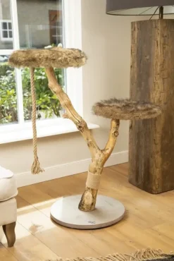 Designed by Lotte Kradsetræ Elora 50 x 50 x 100 cm